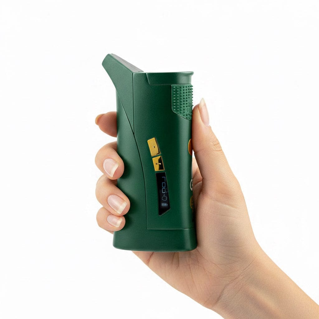 Dr. Greenthumb's X G Pen Roam — Portable eRig with Built-In Water
